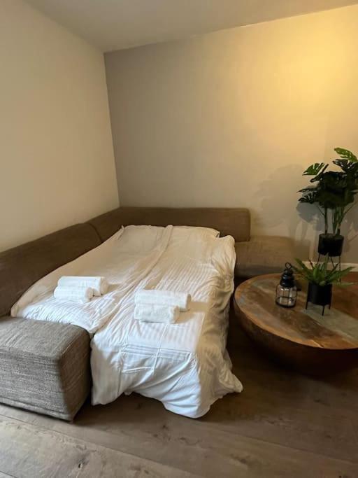 Knus Appartement Tilburg Luaran gambar